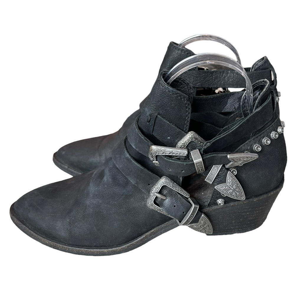 Dolce Vita Boots Black Leather Western Spur Triple Buckle Ankle Bootie 8.5